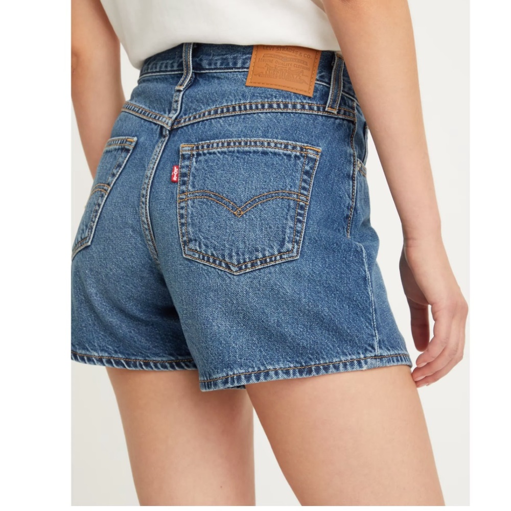Levi’s High Waisted Mom Shorts